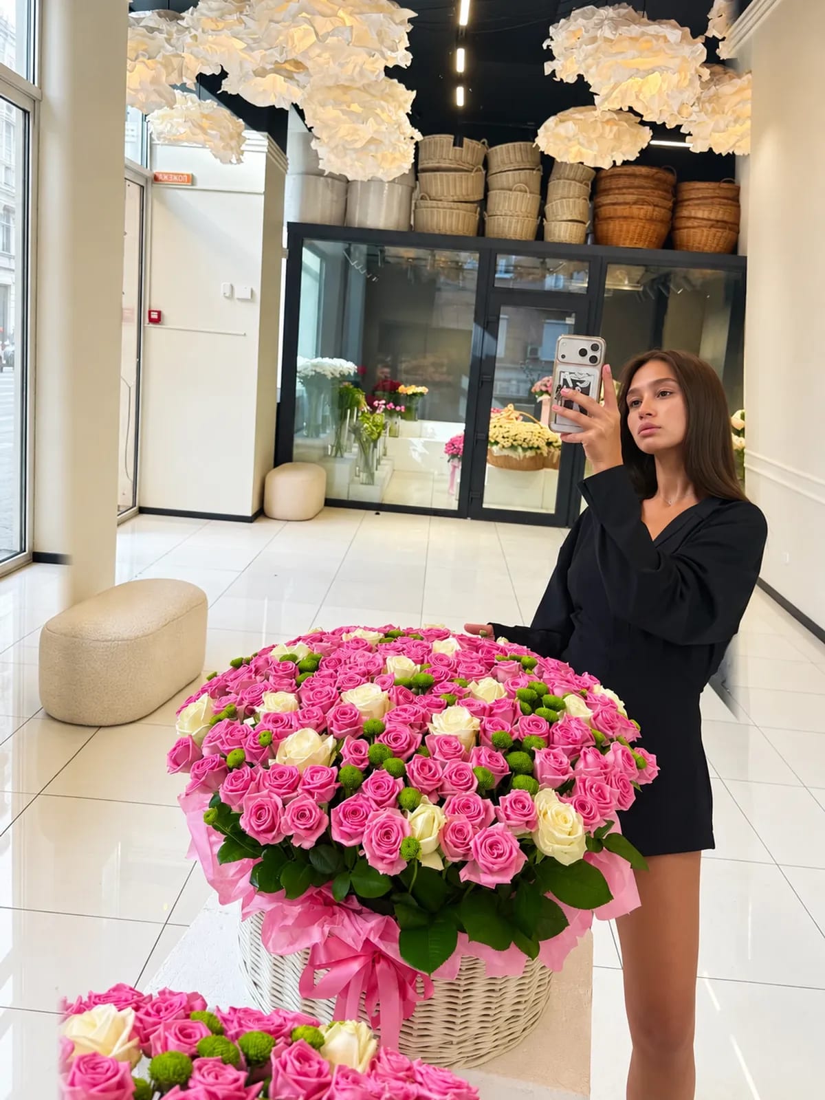Кошик XL з троянд